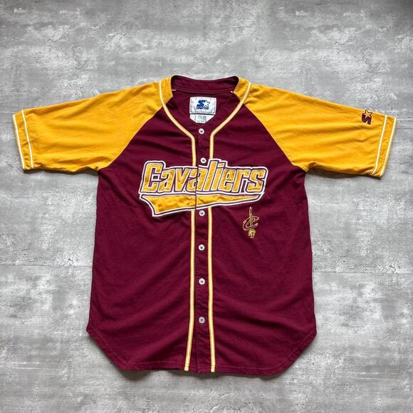 Vintage 1990s cleveland cavaliers button - Picture 1 of 2